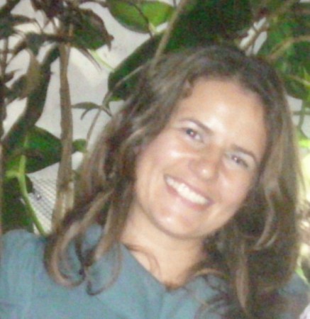 Isis Carvalho